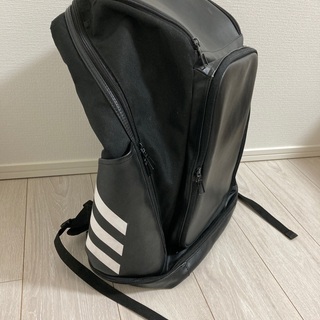 adidasスポーツリュック