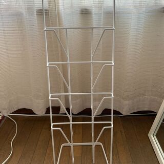 【東京下北沢】直接取引のみ！マガジンラック白※購入は確かIKEAの画像