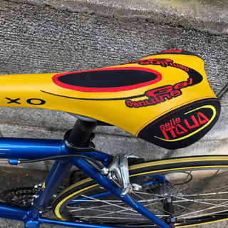 ロードバイク　selle ITALIA MILANO