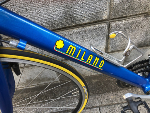 ロードバイク　selle ITALIA MILANO