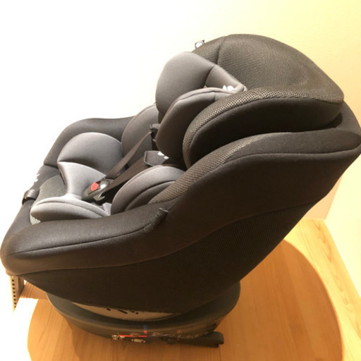 チャイルドシート　新生児　joie アーク360° ISOFIX