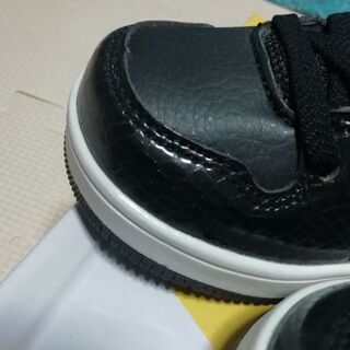 新品未使用★16cmキッズシューズの画像