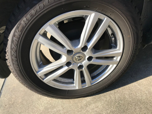 205/60R16 スタッドレス　アルミ付4本セット　ジュークに使用！中古