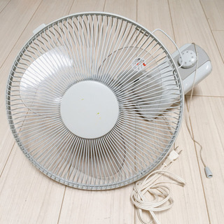 壁掛け扇風機
