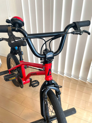 ARESBIKES 16インチ　赤
