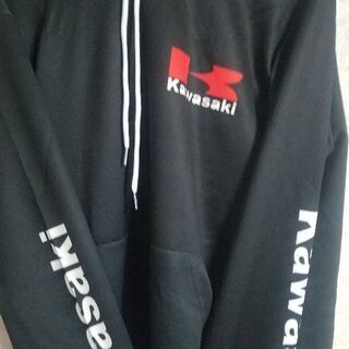 Kawasakiプリントロゴパーカー