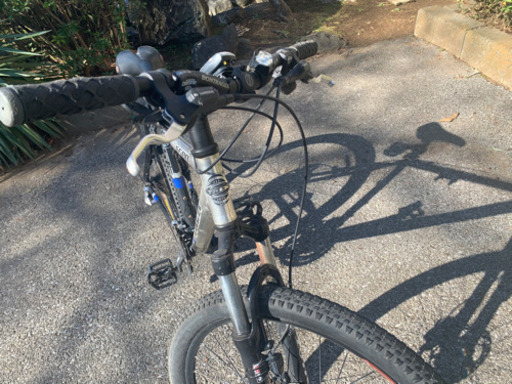 自転車　マウンテンバイク　trek slr 6500 17.5インチ