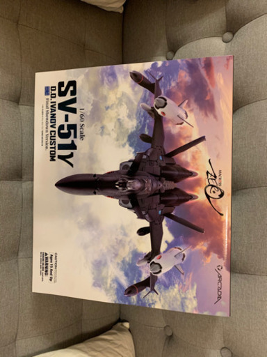 [交換済]マクロスゼロ 1/60 完全変形SV-51γ D.D.イワノフ搭乗機