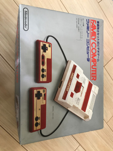 家庭用カセット式ビデオゲーム　ファミリーコンピュータ