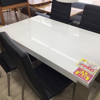 IKEA ダイニングテーブル　伸縮 使い勝手が良い伸長式ダイニングテーブル！IKEA 伸張式
