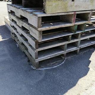 木製パレットの画像