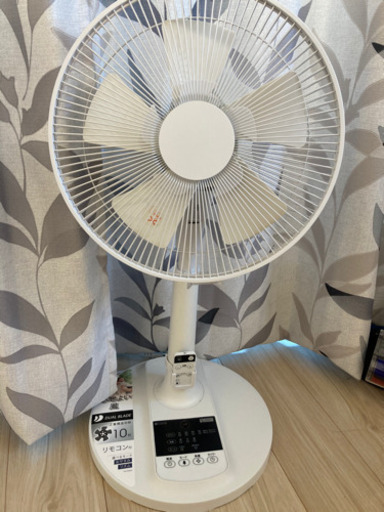 2シーズンのみ使用　扇風機