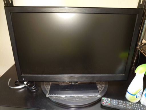 テレビ　23.6インチ　内臓DVDプレーヤー　軽量　美品で