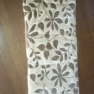 フリーシートクッションほか１品