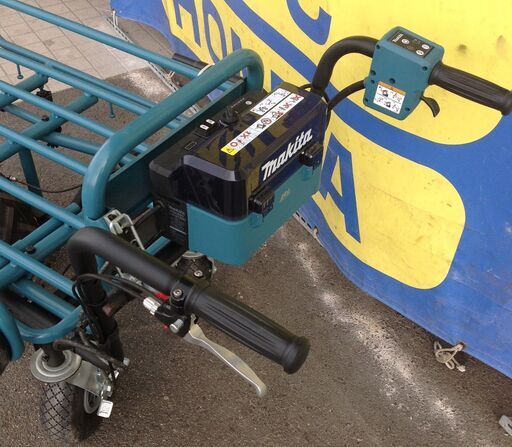 【エコツール岡崎店 新決済機能 あんしん決済に対応】 Makita/ﾏｷﾀ　充電式運搬車　CU180DZ　（ 18V バッテリ・充電器別売）  【愛知県/岡崎市/工具】