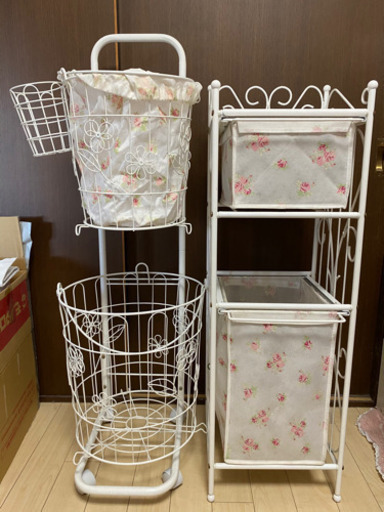 再値下げ【中古】ランドリー　ラック　洗濯物　タオル　ホワイト　ローズ