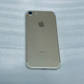 Apple アップル　 iPhone7 128GB A1779 ドコモ　動作品の画像