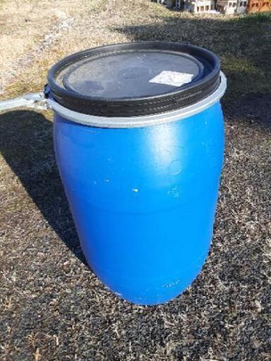 ポリドラム200リットル　大型蓋　プラスチックドラム