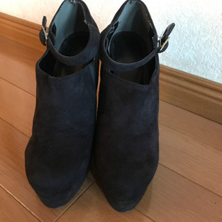 スエード素材　パンプス　ピンヒール　24cm
