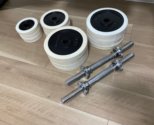 （決まりました）ダンベル60kgセット（片方30kgずつ）トレーニングベンチ　付属3kgと2.5kgのダンベル付き