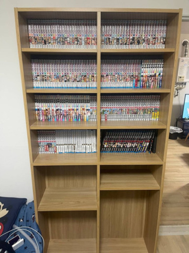 【取引完了】人気漫画全巻まとめ売りと本棚