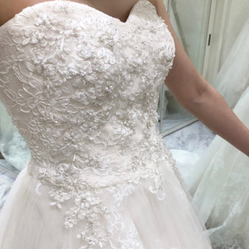 ウエディングドレス