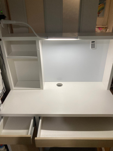 IKEA 机 白×ベージュ 椅子ライトセット