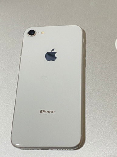  au不可iphone8SIMロック解除済64Gバッテリー86%値下げ