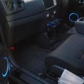 TOYOTA　bB　人気の黒 車検長い　HDDナビ　ETCの画像