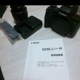 canon eos kiss m 本体ほぼ未使用 美品  使いやすいカメラの画像