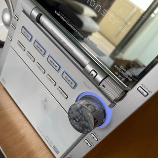 CD、MD、カセットが聴けるコンポ