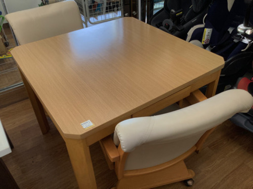【NITORI（ニトリ）】コタツダイニング3点セット売ります！！