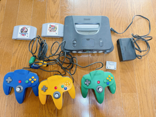 【購入の方が決まりました】【早い者勝ち】【値下げしました】ニンテンドー64本体、コントローラーセット　【懐かしの】