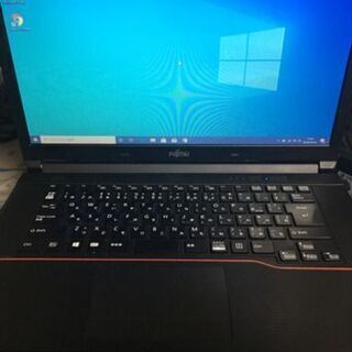 限定1台第WEBカメラ付 第三世代i5-2.7G ＆SSD256G+8GメモリーのWin10富士通製ネットもサクサク動きます。