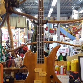 【店舗同時販売中】フェルナンデス　モッキンバードタイプ　BCリッチ　ベース【店頭ご来店購入限定】