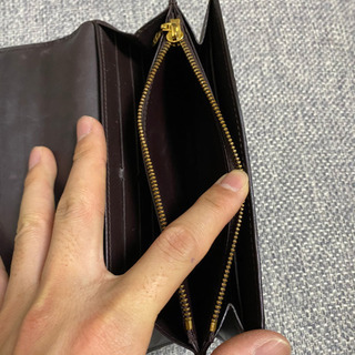 ルイヴィトン M90152 ヴェルニ ポルトフォイユ サラ　ケース付きの画像