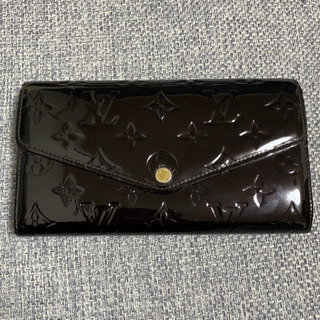 ルイヴィトン M90152 ヴェルニ ポルトフォイユ サラ　ケース付きの画像