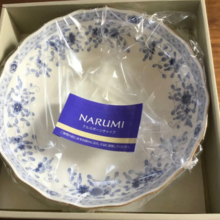 NARUMI Bone China サービスボール