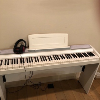 値下げ白いコルグKORG88鍵盤電子ピアノ