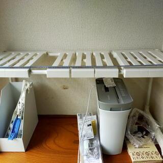 美品 プラスチック製棚幅約80cm×奥行37cm×高さ約50cm