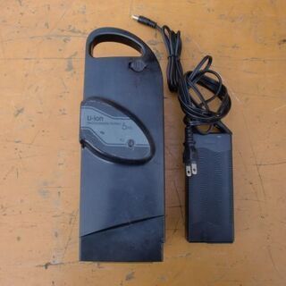 電動アシスト自転車ＳＵＩＳＵＩの充電池+充電器　中古
