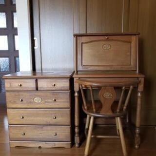 コイズミ　ライティングビューロー チェスト チェア 3点セットの画像