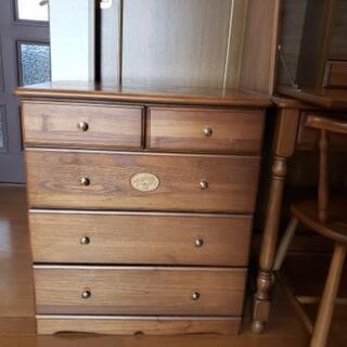 コイズミ　ライティングビューロー チェスト チェア 3点セットの画像