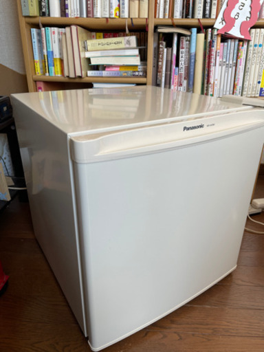 パナソニックノンフロン冷蔵庫　NR-A50W-W
