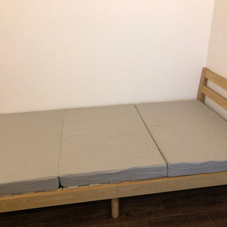 シングルベッド(マットレス付き)未使用※取りに来れる方に無料でお譲りしますの画像