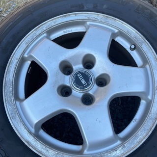 スタッドレスタイヤ　ホイール付き