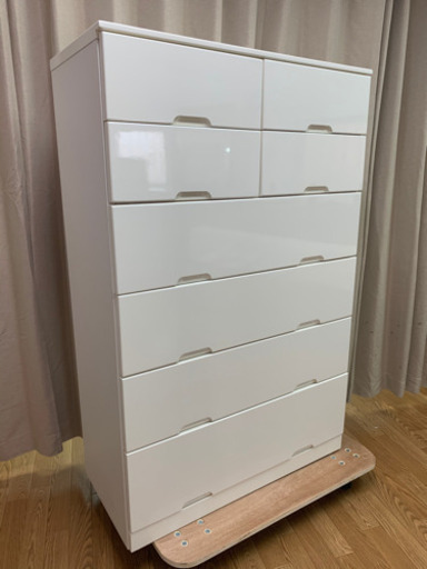 【値下げしました】タンス 白 収納 箪笥 訳あり 家具 チェスト