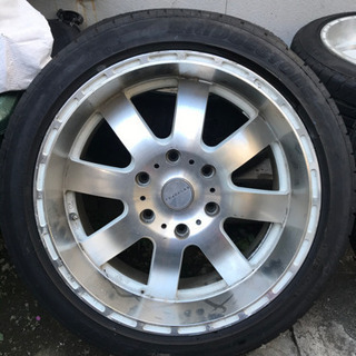 ハイエース　深リム　18インチの画像
