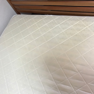ボンネルコイルマットレス　セミダブル　ベルメゾン　の画像