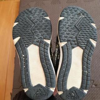 アディダス  靴   18.5センチの画像
